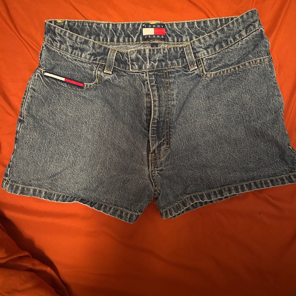 Tommy Hilfiger High-Rise Washed Denim Shorts with Flag Trim